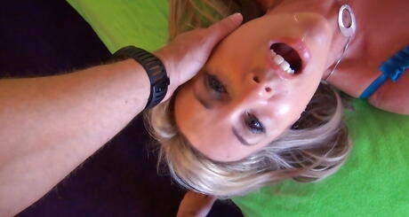 Hot american blonde wife Sandra Otterson suck rod and take it in pussy 